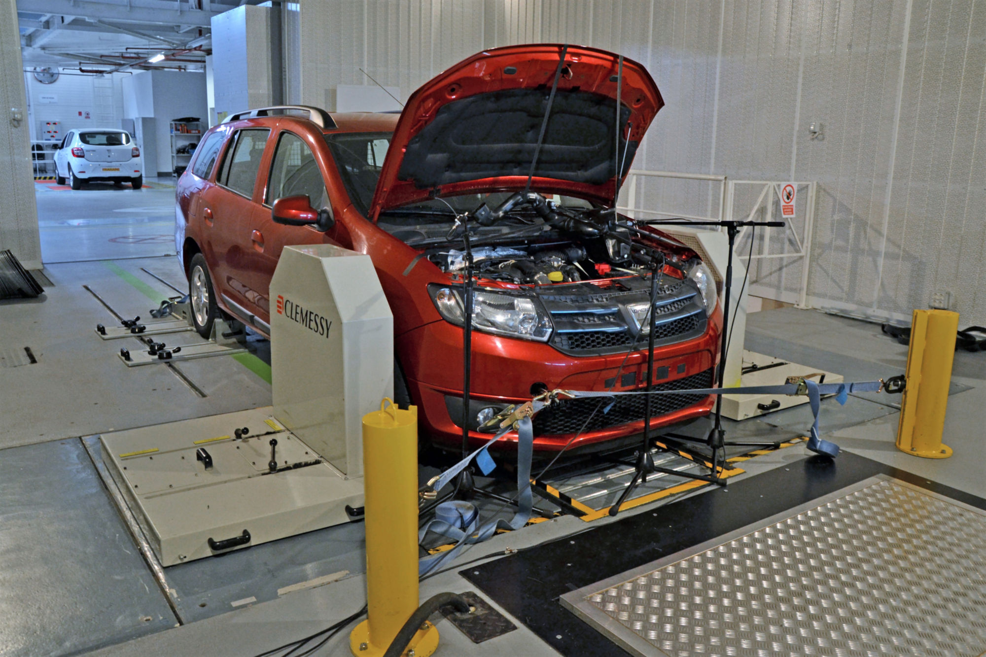 WEB_NEOKOREA-TEST CAR (1)