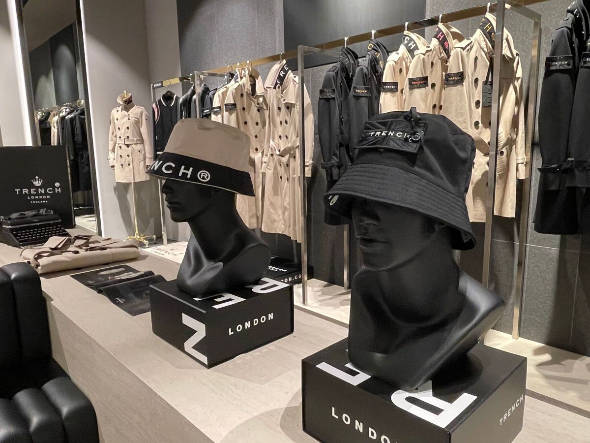 TRENCH SEOUL STORE (17)